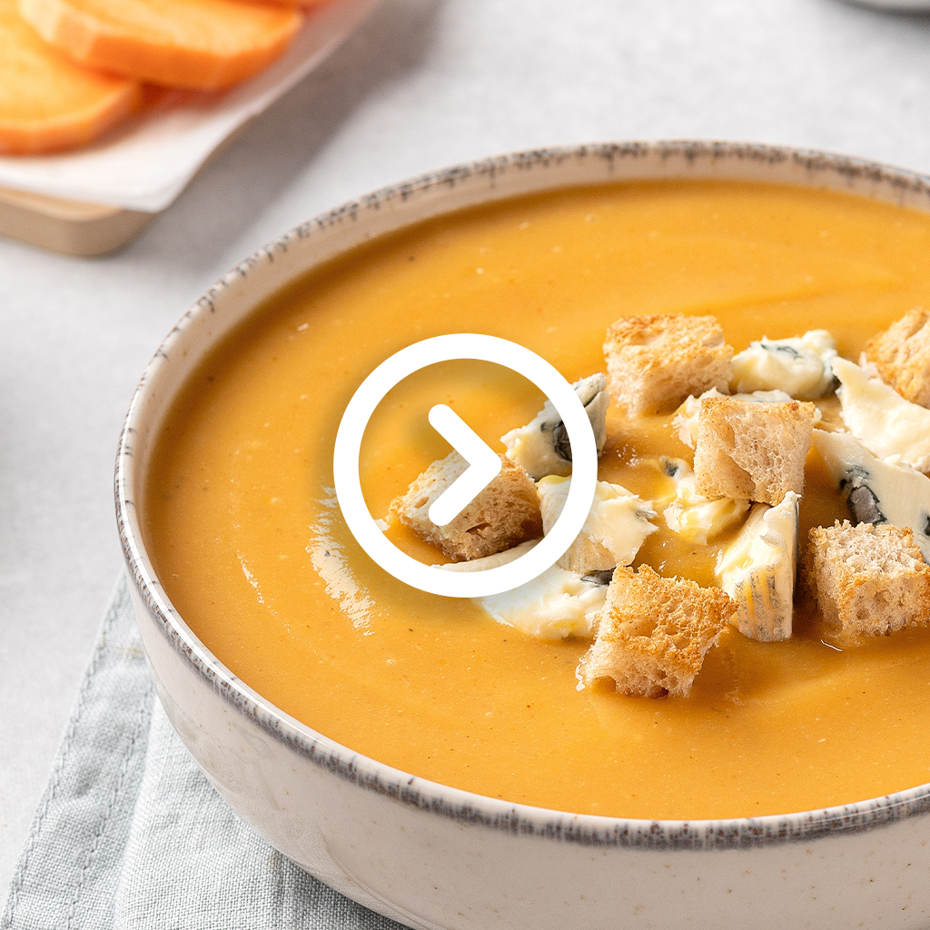 Sopa de Batata Doce com Cenoura e Queijo